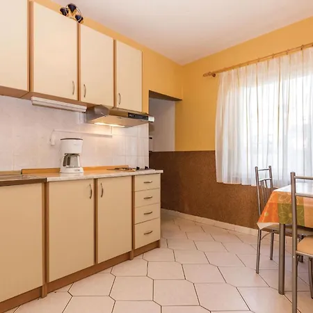 Holiday home Stunning In With Wifi