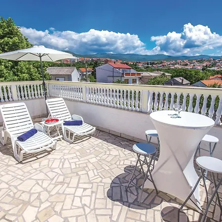 Stunning In With Wifi Holiday home