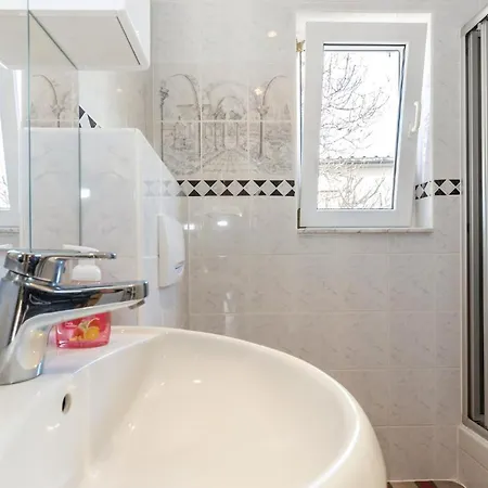 Stunning In With Wifi Holiday home *
